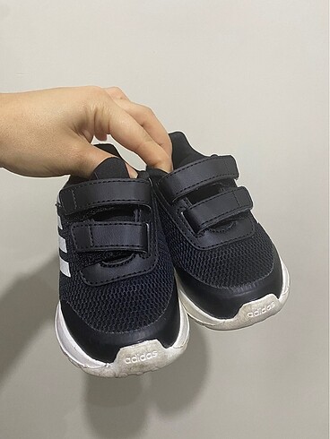 23 Beden Adidas bebek spor ayakkabı