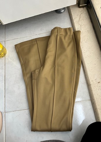 H&M İspanyol paça pantolon