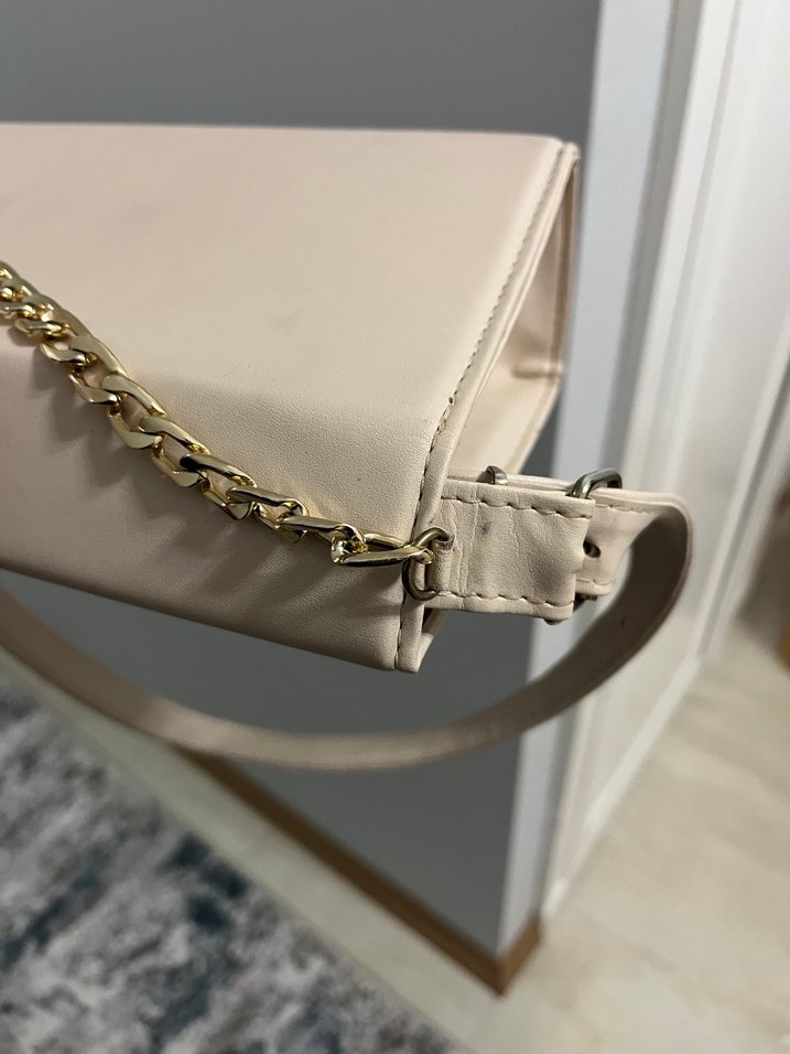 Zincir Detaylı Bej Deri Kadın Çanta - Görsel 4