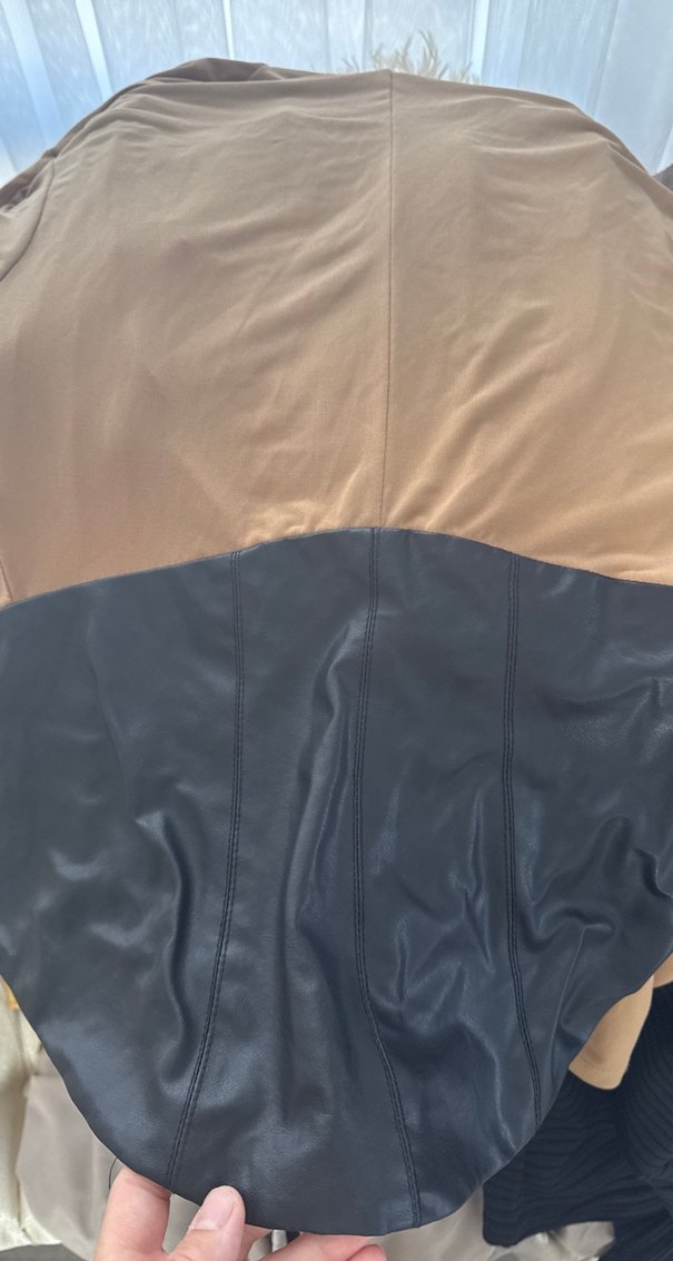 Drapeli Kahverengi Deri Kadın Bluz - Görsel 2