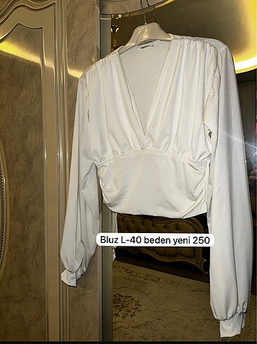 Bluz çok şık duruşu