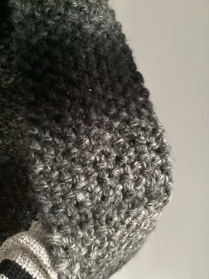 Gri Örgü Atkı - Görsel 2