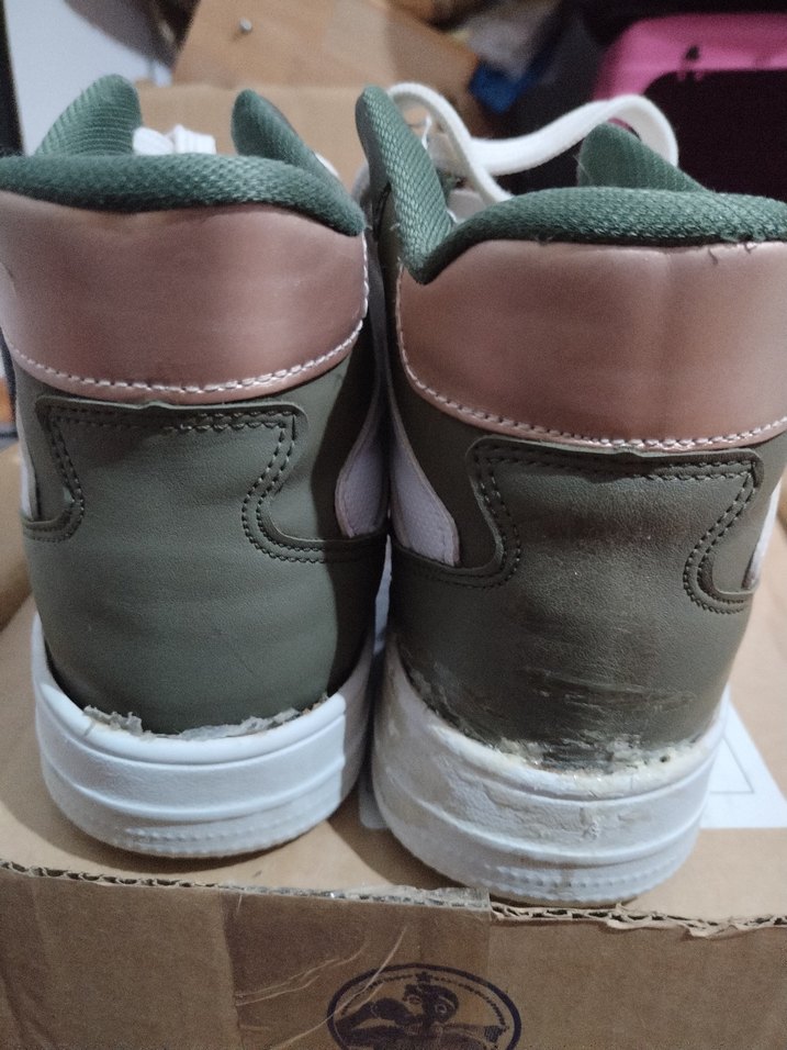 Spor Ayakkabı - Görsel 2