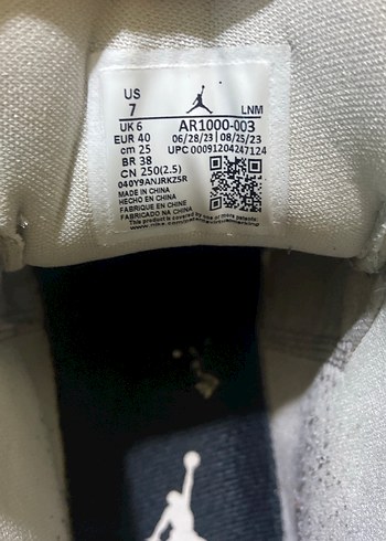 Gri Bağcıklı Basketbol Ayakkabısı orijinal Nike ait jordan - Görsel 5