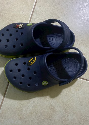 Erkek Çocuk Pop Kültür Desenli Mavi Terlik crocs orjinal - Görsel 2