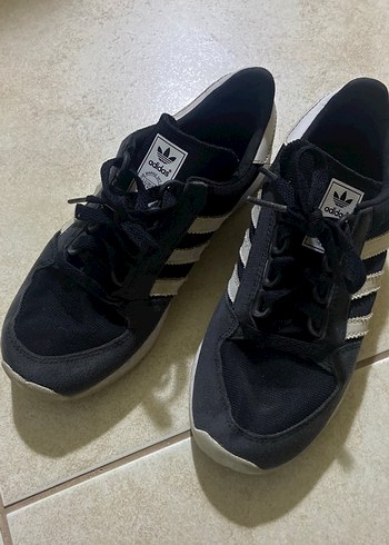 Adidas 34
