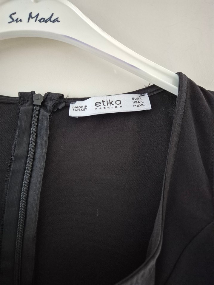 Siyah Mini Yırtmaçlı Elbise Sıfır Ürün "L" beden - Görsel 3