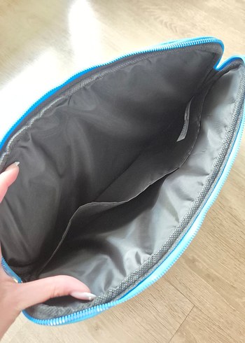 Defacto Mavi kapiton laptop çantası sıfır ürün hiç kullanılmadı. - Görsel 5