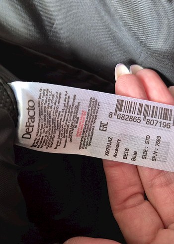 Defacto Mavi kapiton laptop çantası sıfır ürün hiç kullanılmadı. - Görsel 4