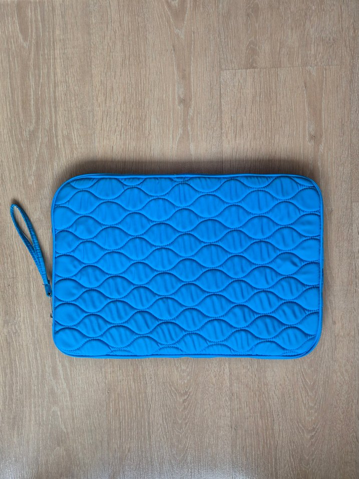 Defacto Mavi kapiton laptop çantası sıfır ürün hiç kullanılmadı. - Görsel 3