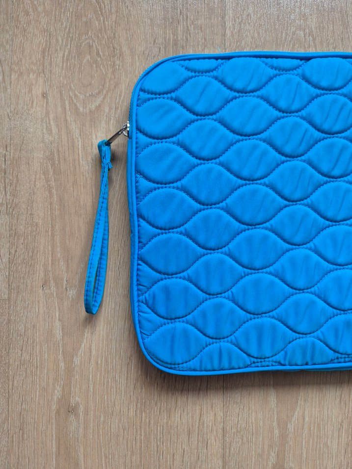 Defacto Mavi kapiton laptop çantası sıfır ürün hiç kullanılmadı. - Görsel 2