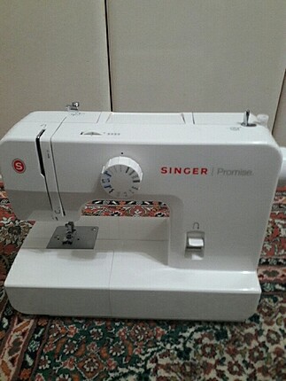 DİKİŞ MAKİNASI
