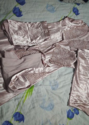 Nakışlı saten seti KULLANILMADI - Görsel 3