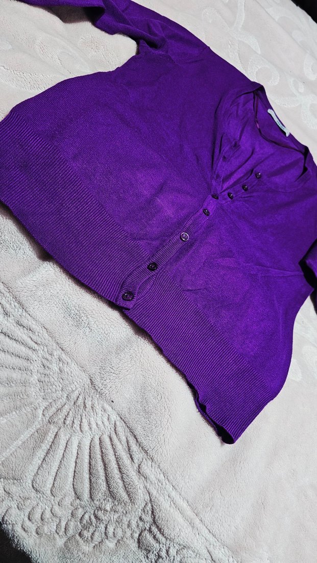 Mor Düğmeli Kadın Hırka - Görsel 3