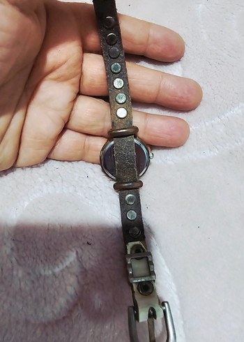 Renkli Payetli Paris Kulesi Kadın Saati - Görsel 2