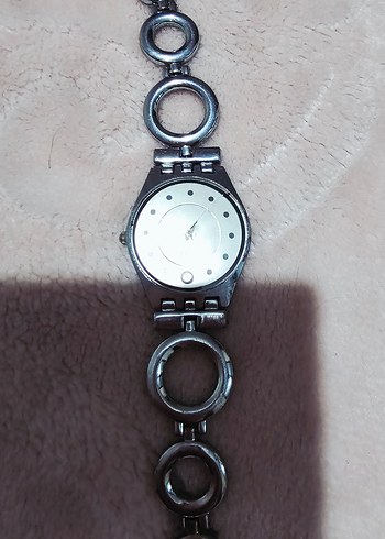 Gri Kadın Kol Saati, Tokalı, Minimalist - Görsel 3