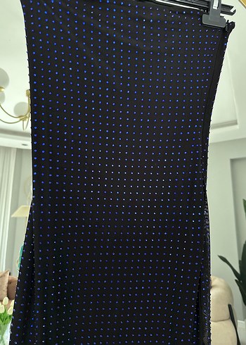 s Beden lacivert Renk Bershka Straplez Lacivert Taşlı Midi Elbise