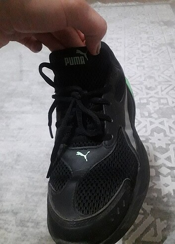 39 Beden siyah Renk Puma spor ayakkabı 
