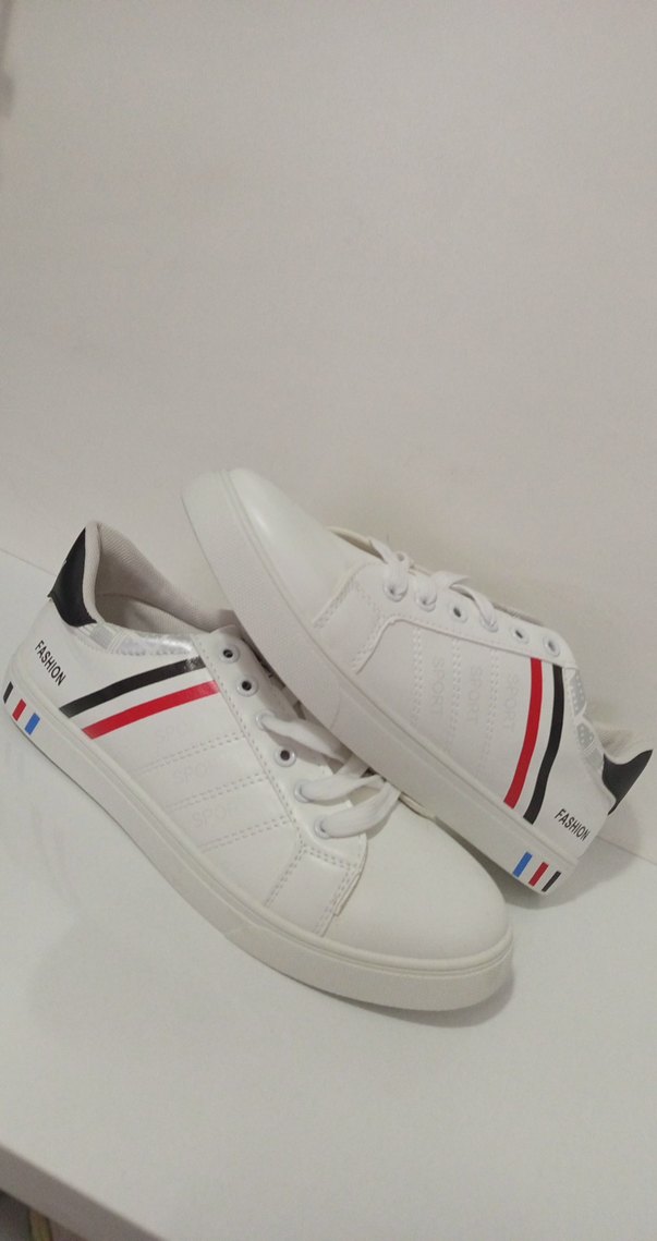 Erkek Beyaz Çizgili Spor Ayakkabı - Görsel 2