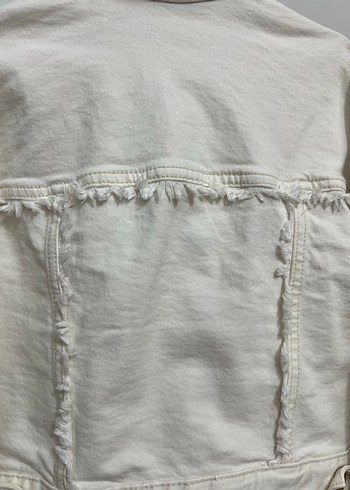 H&M Beyaz Düğmeli Kot Ceket - Görsel 5