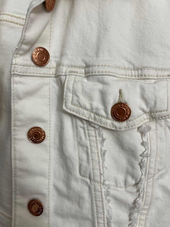 H&M Beyaz Düğmeli Kot Ceket - Görsel 2