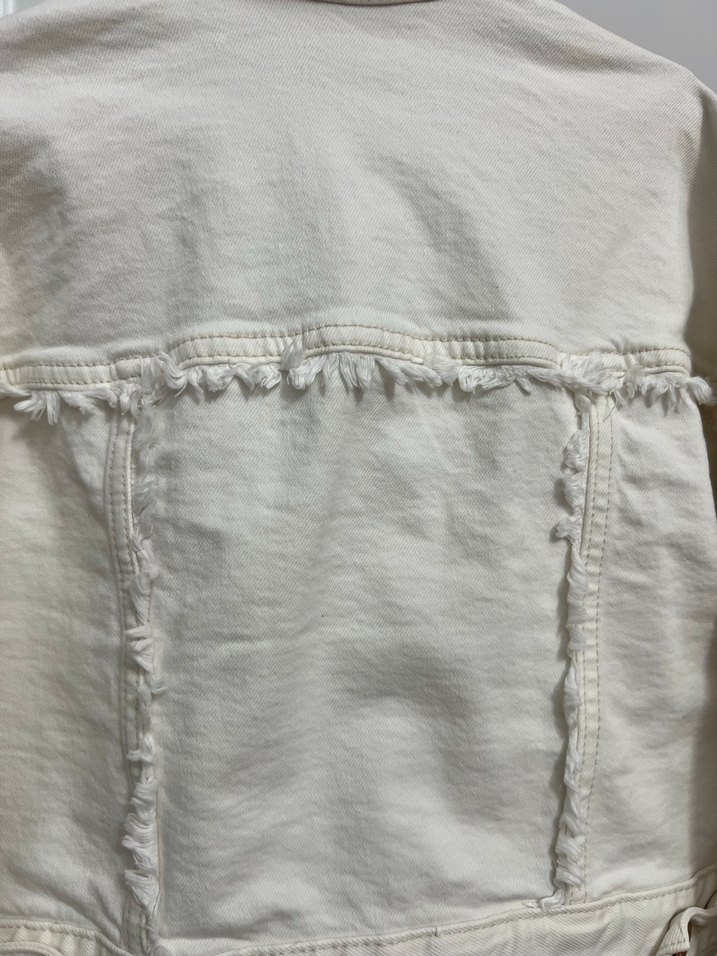 H&M Beyaz Düğmeli Kot Ceket - Görsel 5