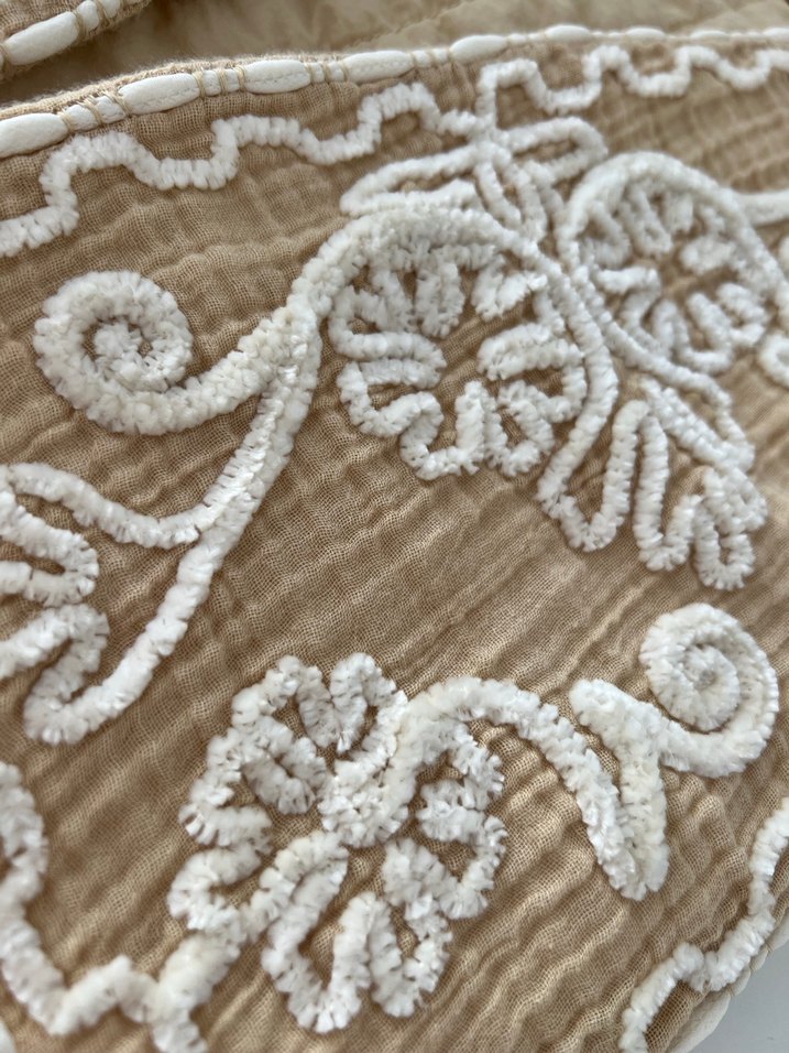 Bej Nakışlı Dantelli Bohem Yelek - Görsel 2