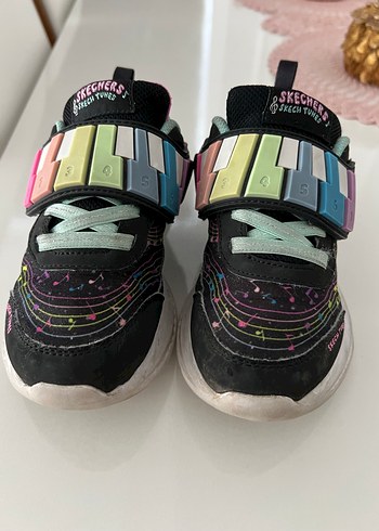 Renkli Kız Çocuk Spor Ayakkabı Skechers - Görsel 2