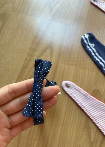 Çok Renkli Bebek Önlüğü ve papyon Seti - Görsel 6