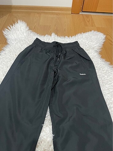 s Beden Orjinal Reebok Eşortman altı