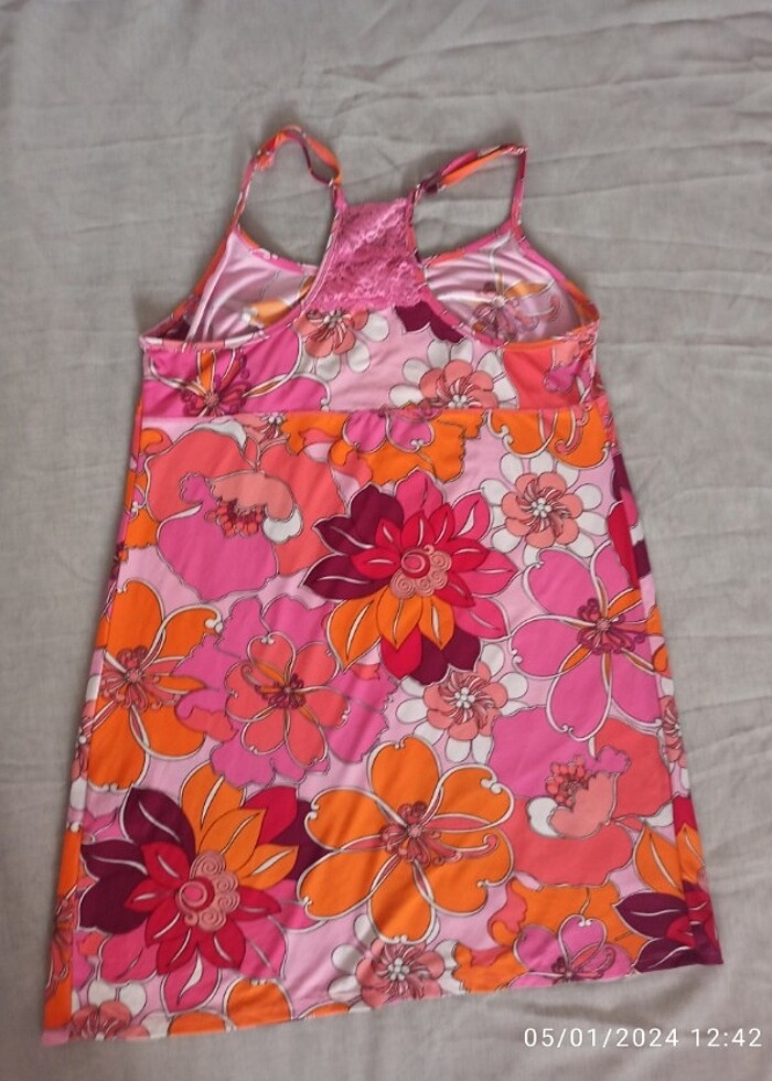 Plaj elbisesi ve gecelik - Görsel 3