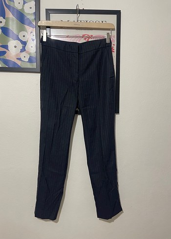 Zara Lacivert Çizgili Kumaş Pantolon