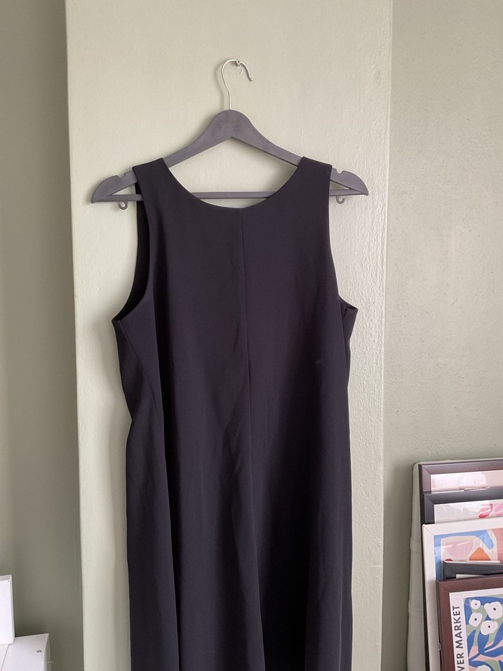 Siyah Midi Salaş Kolsuz Elbise - Görsel 3