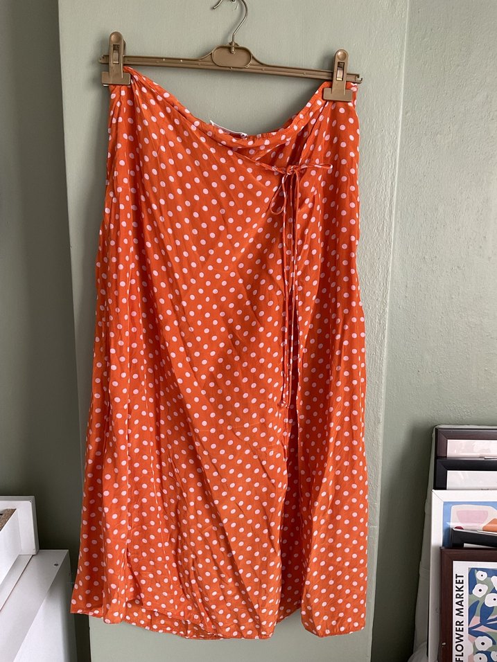 Turuncu Puantiyeli Drapeli Uzun Etek - Görsel 4