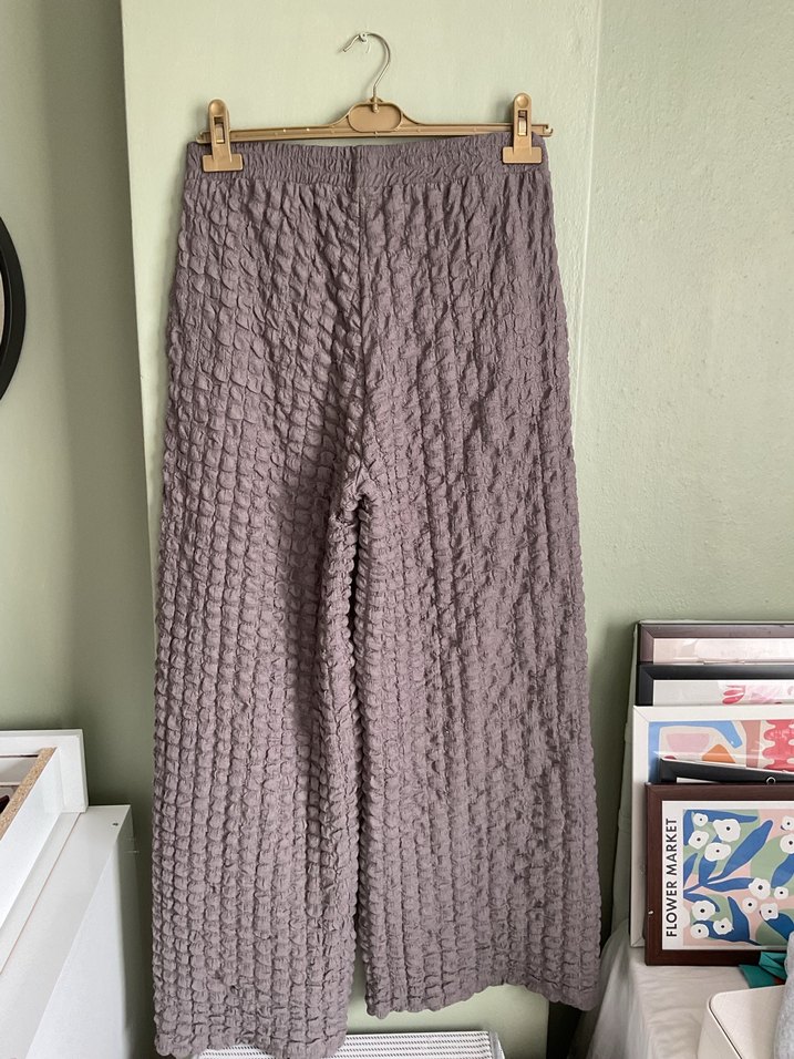 Pilili Geniş Paça Pantolon - Görsel 3