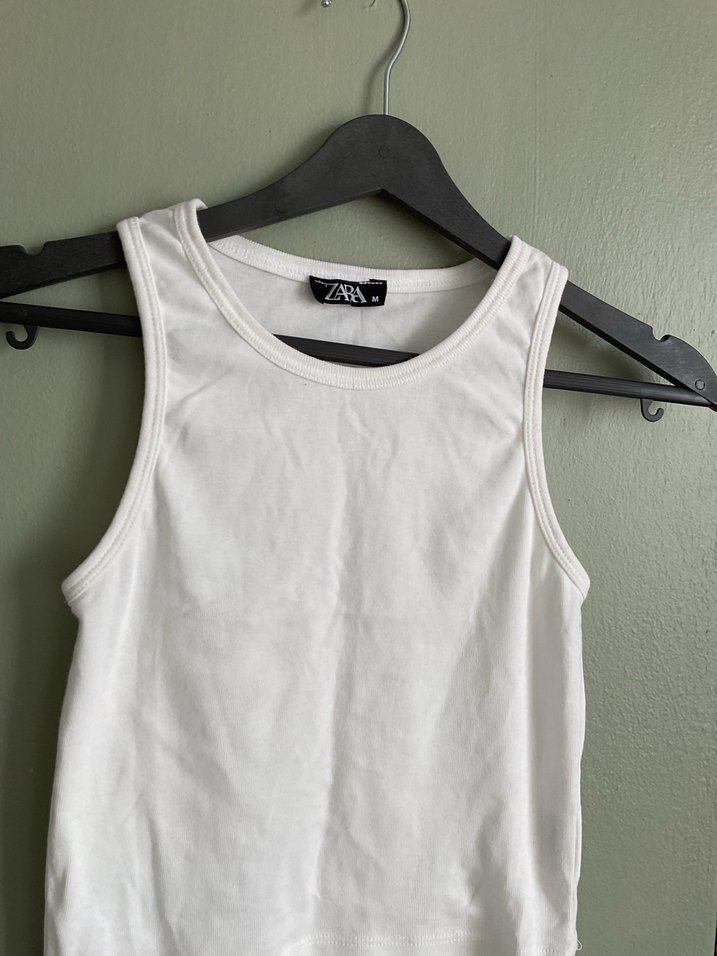 Beyaz Atlet - Görsel 2