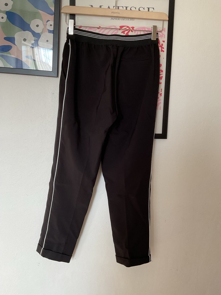 Kadın Siyah Midi Kumaş Pantolon - Görsel 2