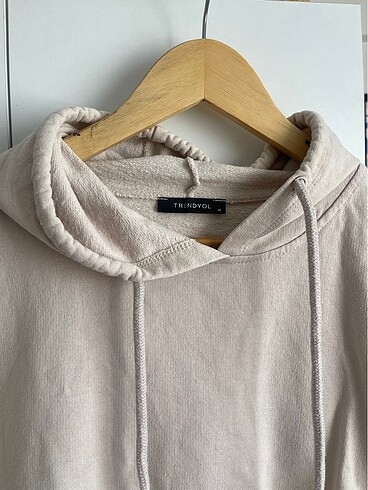 m Beden Crop Sweat