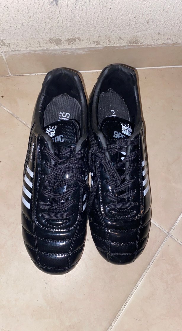 Siyah Bağcıklı Erkek Futbol Ayakkabısı - Görsel 2