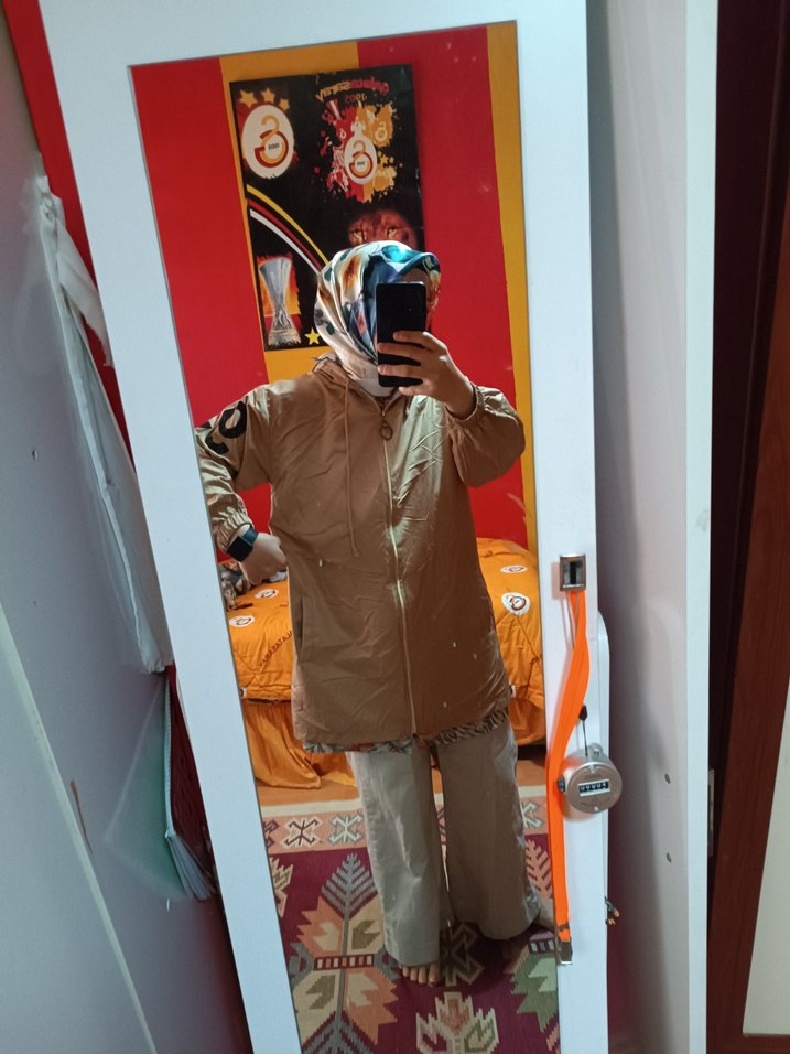 Kadın Camel Midi Kapüşonlu Yağmurluk - Görsel 3