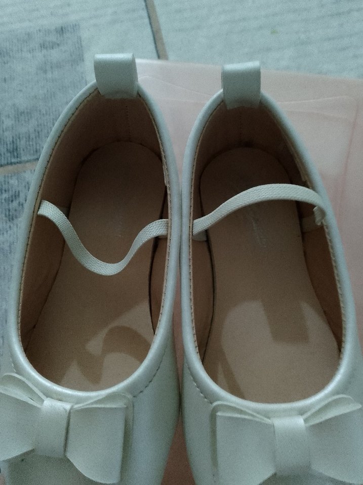 Fiyonklu Beyaz Kız Çocuk Babet Ayakkabı - Görsel 2