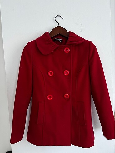 Bordo kaşe mont