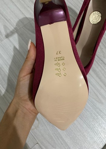 Bordo Süet Stiletto Topuklu Kadın Ayakkabı - Görsel 3