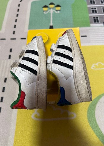 24 Beden çeşitli Renk Adidas lego superstar