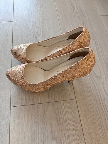 Topuklu Ayakkabı - Görsel 2
