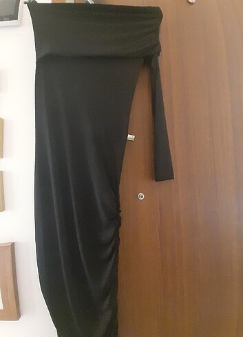 Buzi kumaş gece elbisesi