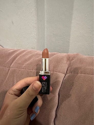 Nude ruj