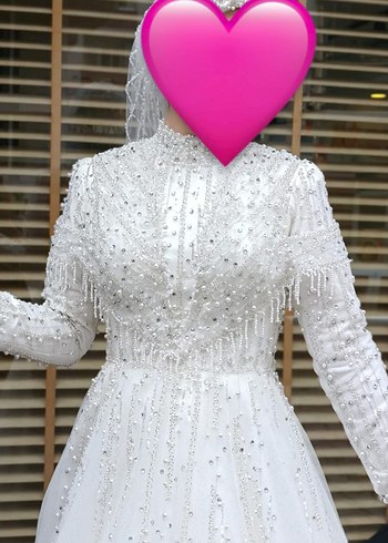 s Beden Uzun Kollu Yüksek Yakalı Beyaz Prenses Gelinlik
