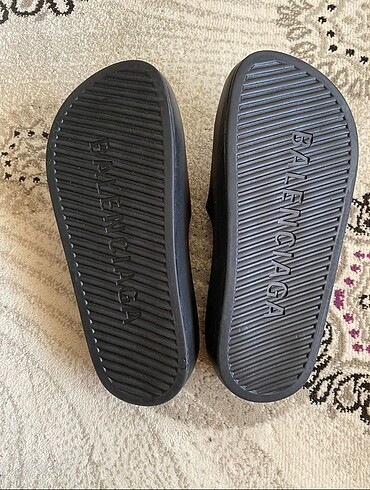 38 Beden Balenciaga Terlik