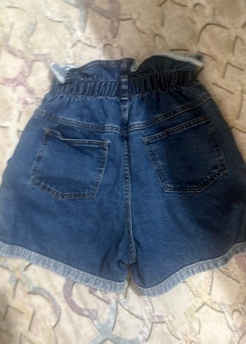 Kadın Mavi Düğmeli Midi Kot Şort - Görsel 2